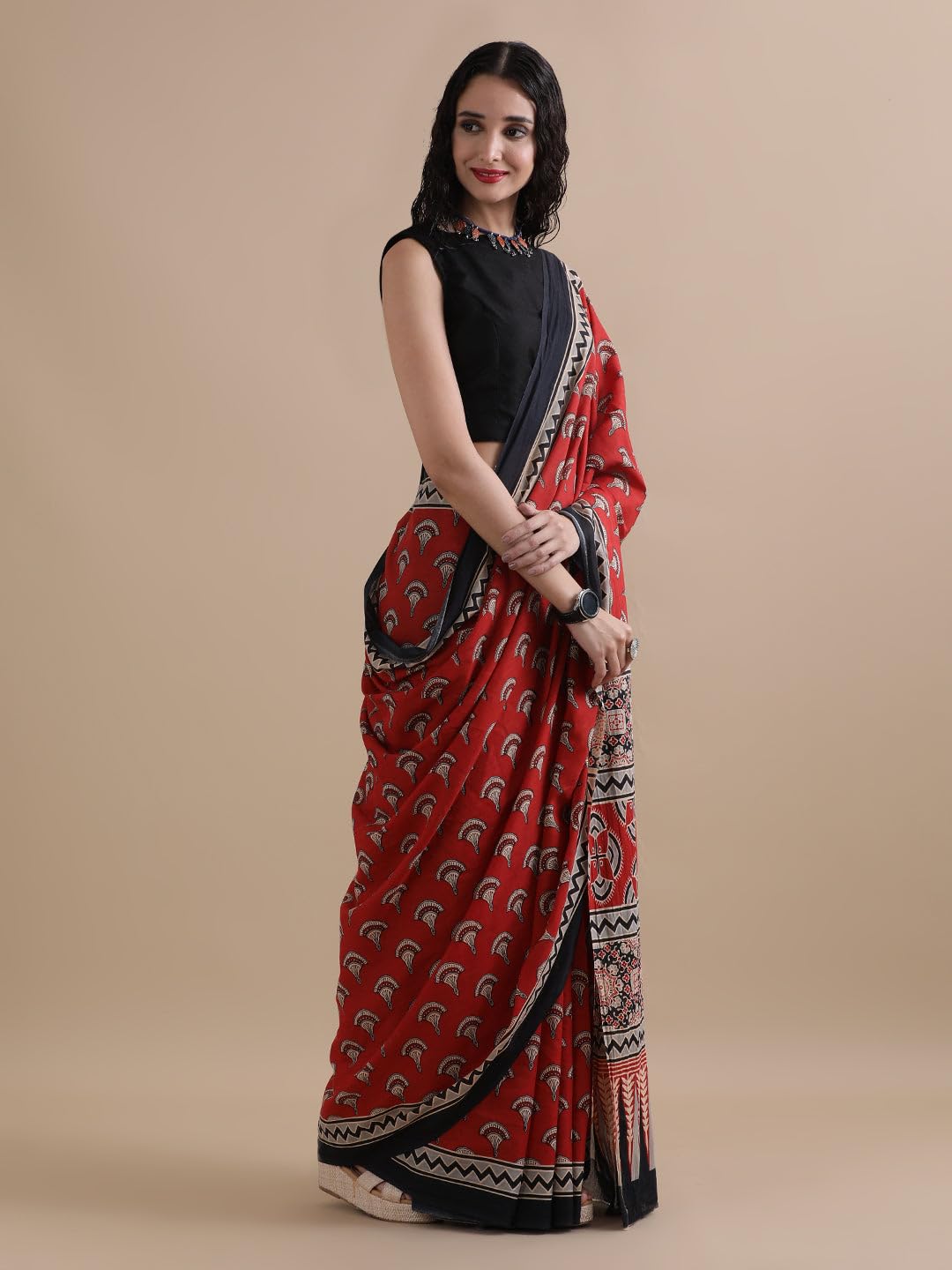 Royal Ethnic Handblock Printed Cotton Mulmul Saree Kalamkari Bagru Print Natural Dyed Maroon White 6.5 Mtr with Blouse Piece - Royal Ethnic