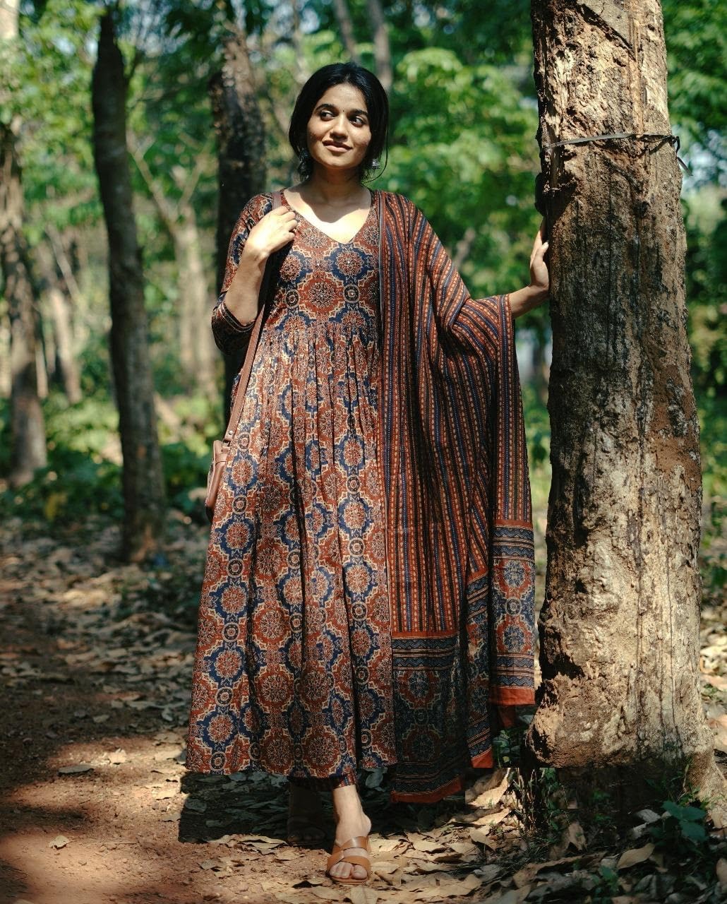 KLOSIA Women's Viscose Printed Flared A-Line Kurta With Pant And Dupatta Suit Set | Kurta Set