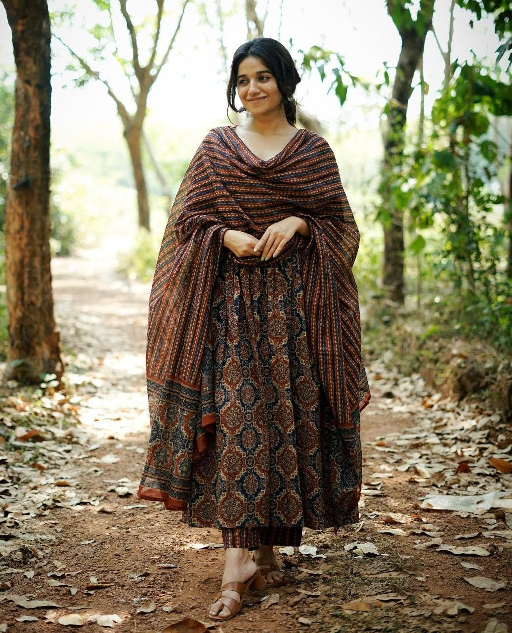 KLOSIA Women's Viscose Printed Flared A-Line Kurta With Pant And Dupatta Suit Set | Kurta Set
