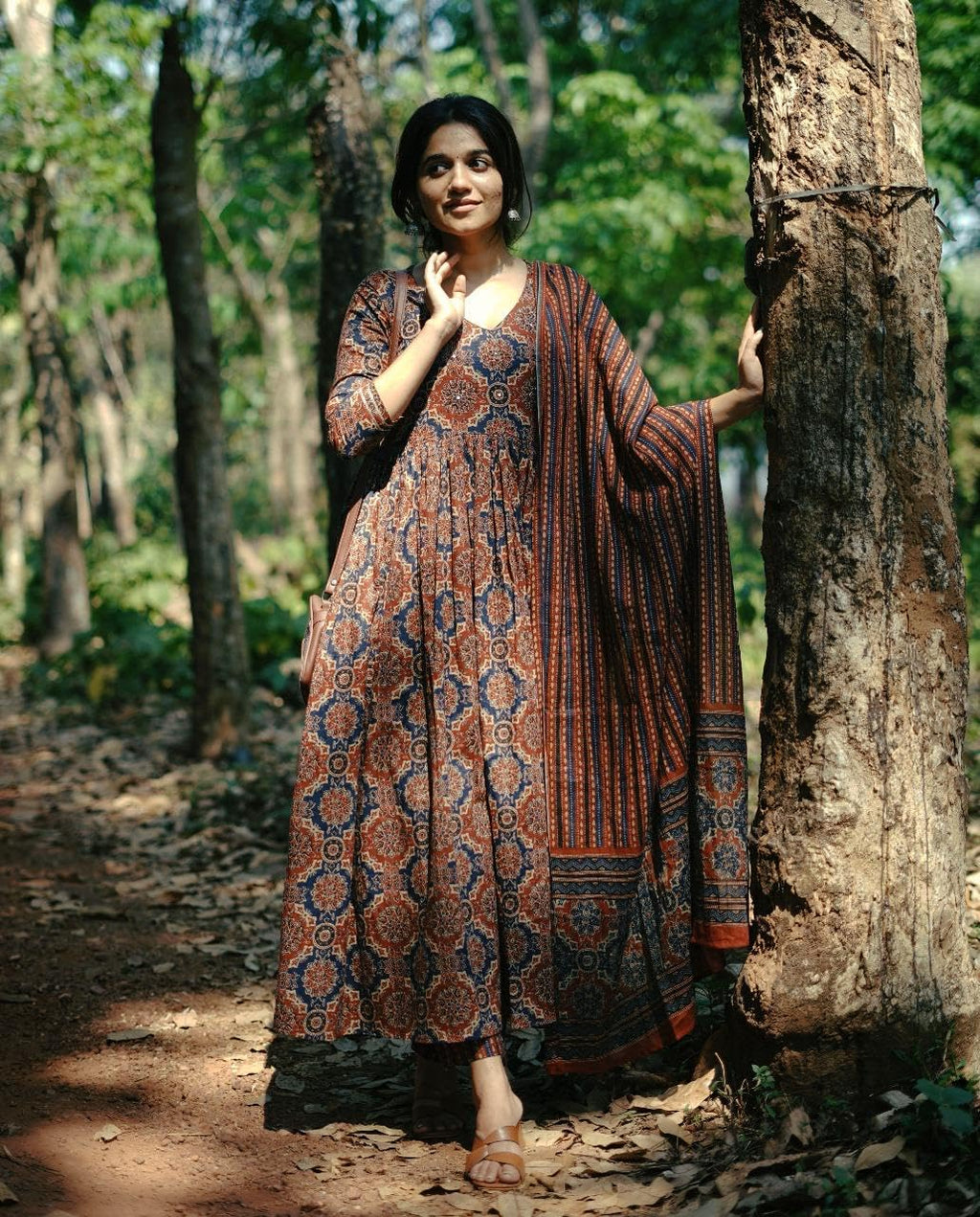 KLOSIA Women's Viscose Printed Flared A-Line Kurta With Pant And Dupatta Suit Set | Kurta Set