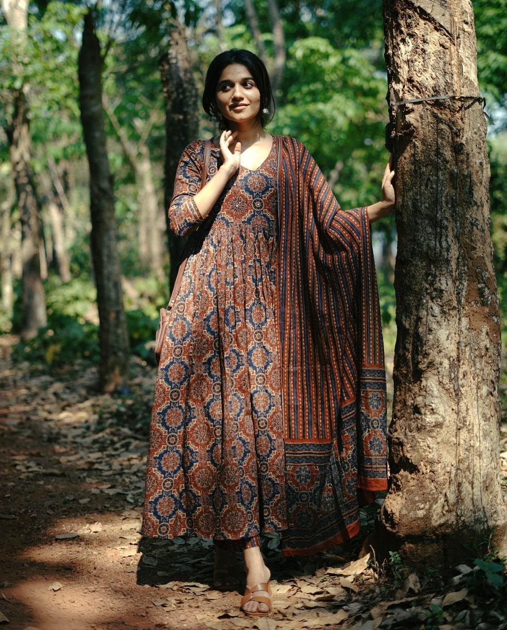 KLOSIA Women's Viscose Printed Flared A-Line Kurta With Pant And Dupatta Suit Set | Kurta Set